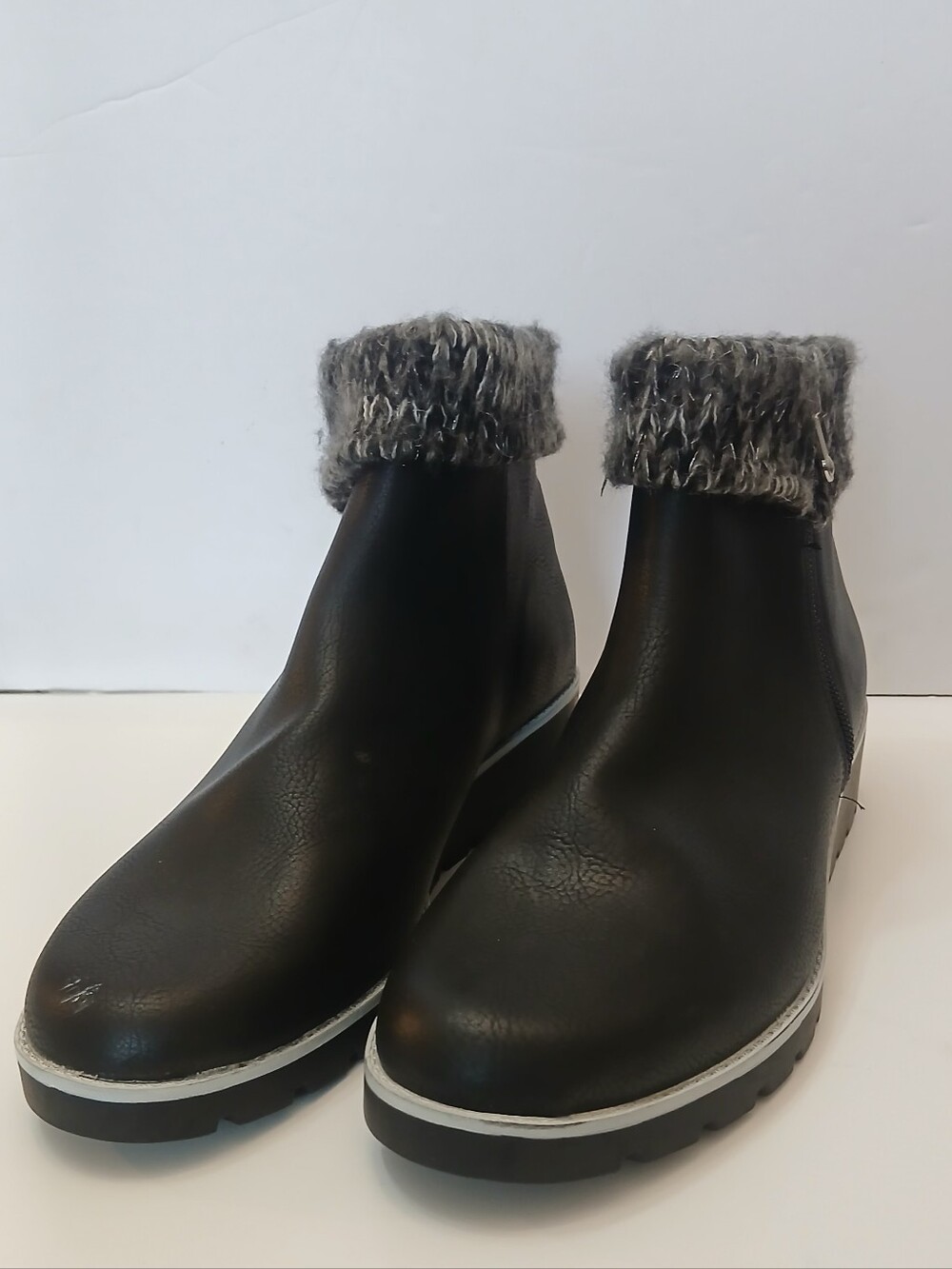 Adrienne Vittadini Black Ankle Boots with Gray Knit Cuff